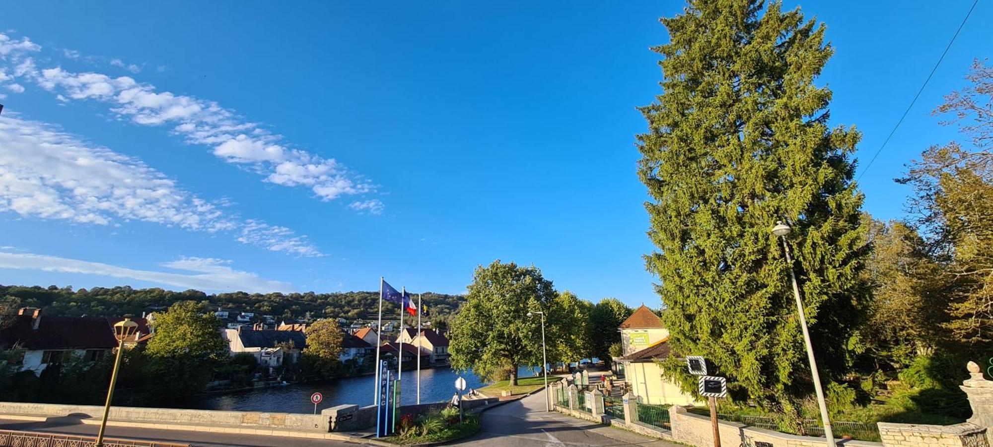 La Truite De La Loue Hotel Quingey Buitenkant foto