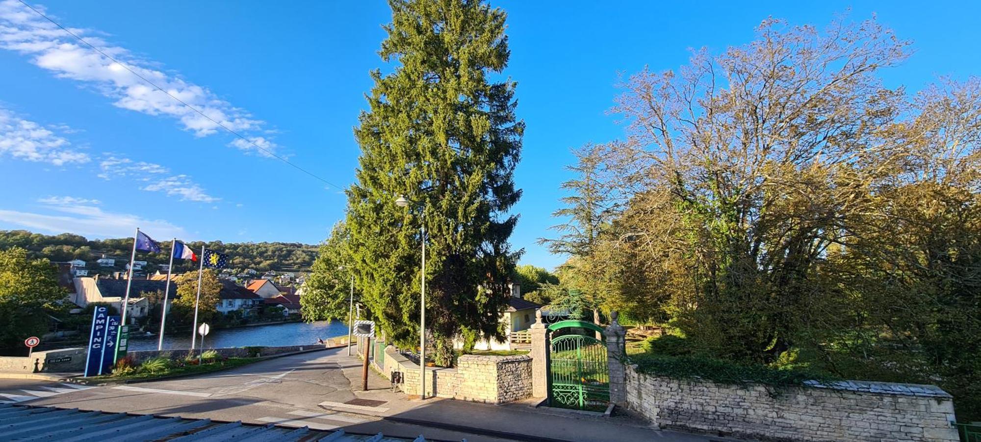La Truite De La Loue Hotel Quingey Buitenkant foto