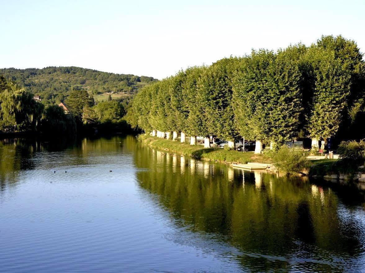 La Truite De La Loue Hotel Quingey Buitenkant foto